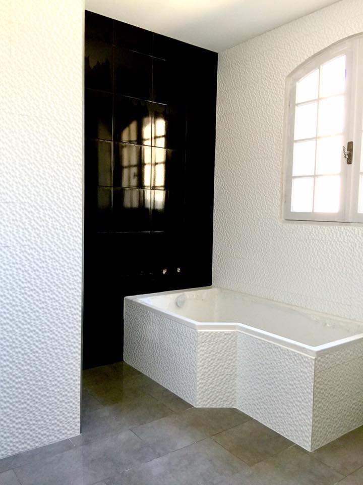 Comment choisir son carrelage de salle de bain?